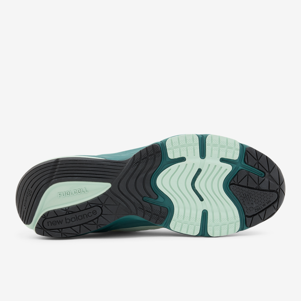 New Balance U990GT6 Freizeitschuhe in GRÜN