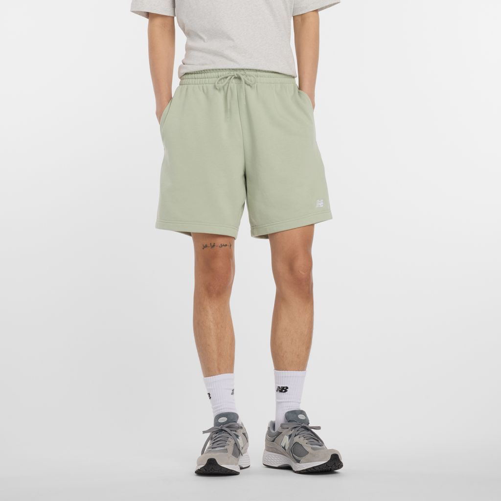 New Balance Sport Essentials French Terry Short 7 Inch in GRÜN