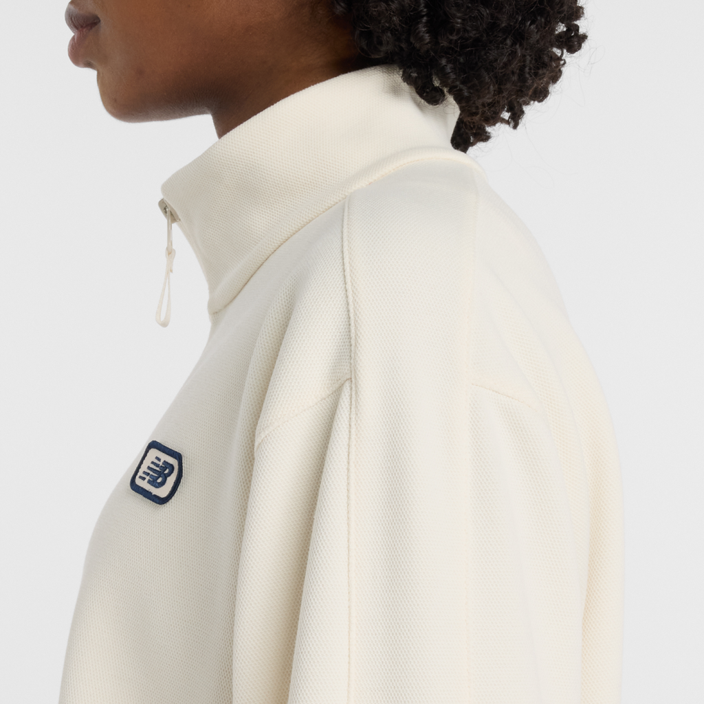 New Balance W Post Season Pique Track Jacket in GRAU