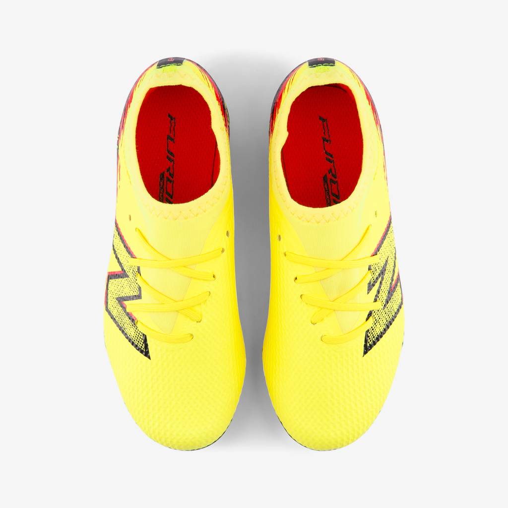 New Balance Y Furon Team Jnr FG v8 Nockenschuhe in GELB