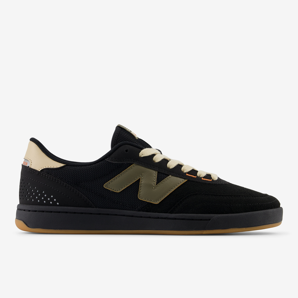 M 440 v2 High Skateboardschuhe black Hauptbild_brandshop