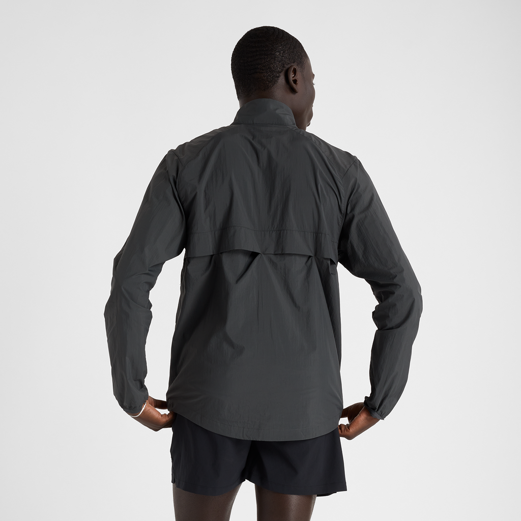 Athletics Reflective Packable Jacket blacktop model_bild_back_brandshop