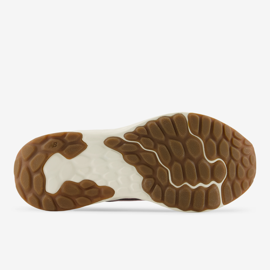 New Balance WARIS7AU Fresh Foam Arishi v4 TIRALUX Laufschuhe in PINK