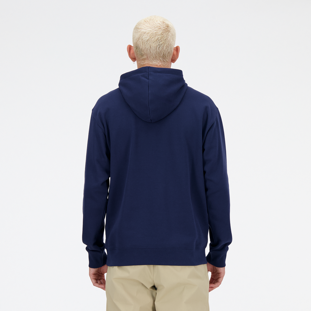 Sport Essentials Small Logo French Terry Hoodie nb navy model_bild_back_brandshop