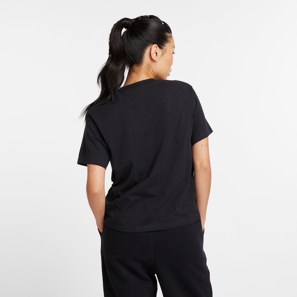 W Sport Jersey Relaxed Logo T-Shirt black model_bild_back_brandshop