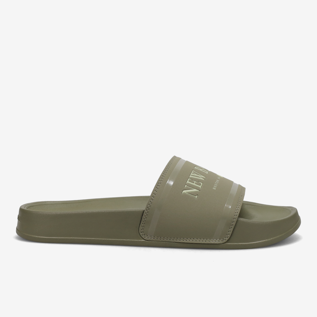 New Balance M 200 Slides Seasonal Freizeitsandalen in GRÜN