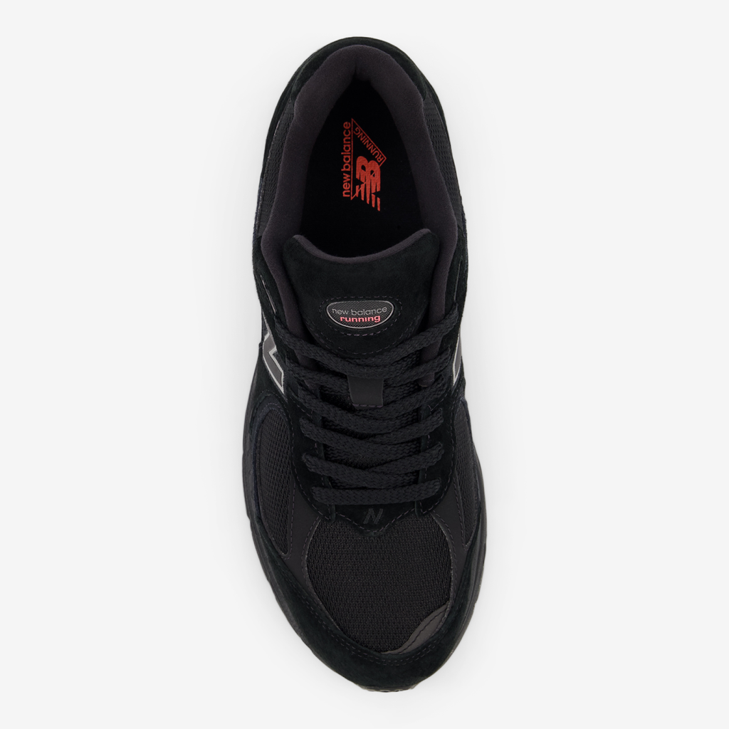 New Balance U 2002 Fall Essentials Freizeitschuhe in SCHWARZ