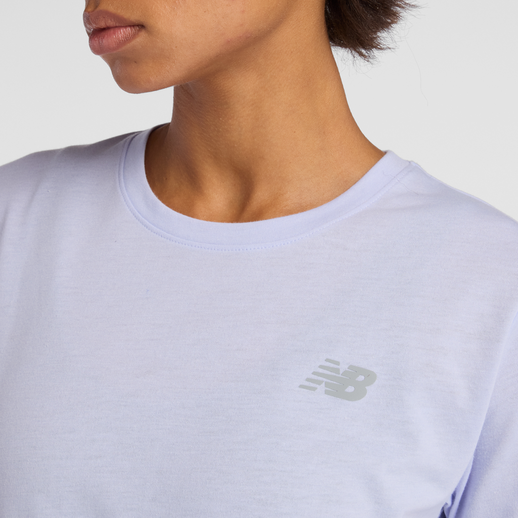 New Balance W Sport Essentials Heathertech T-Shirt in VIOLETT
