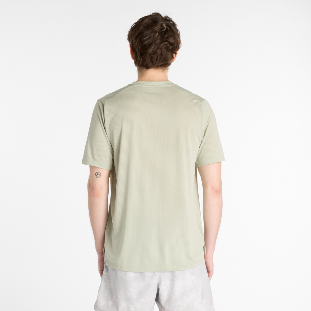 New Balance NB Athletics Run T-Shirt in GRÜN