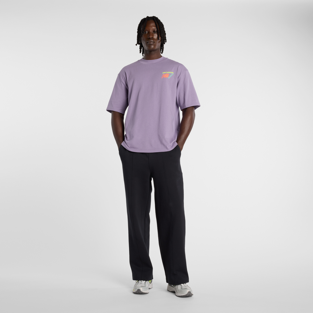 New Balance Classic Tri-Logo Heat Map T-Shirt in VIOLETT