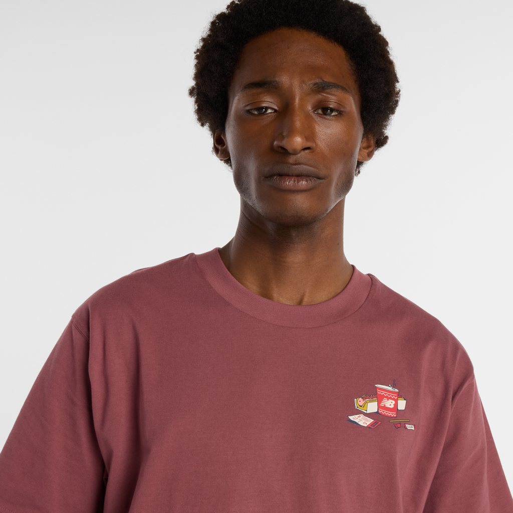 New Balance Spectator T-Shirt in ROT