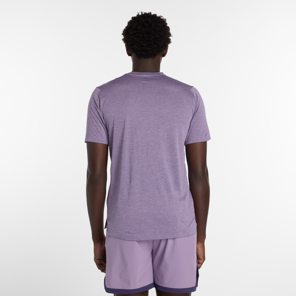New Balance NB Athletics Run T-Shirt in VIOLETT