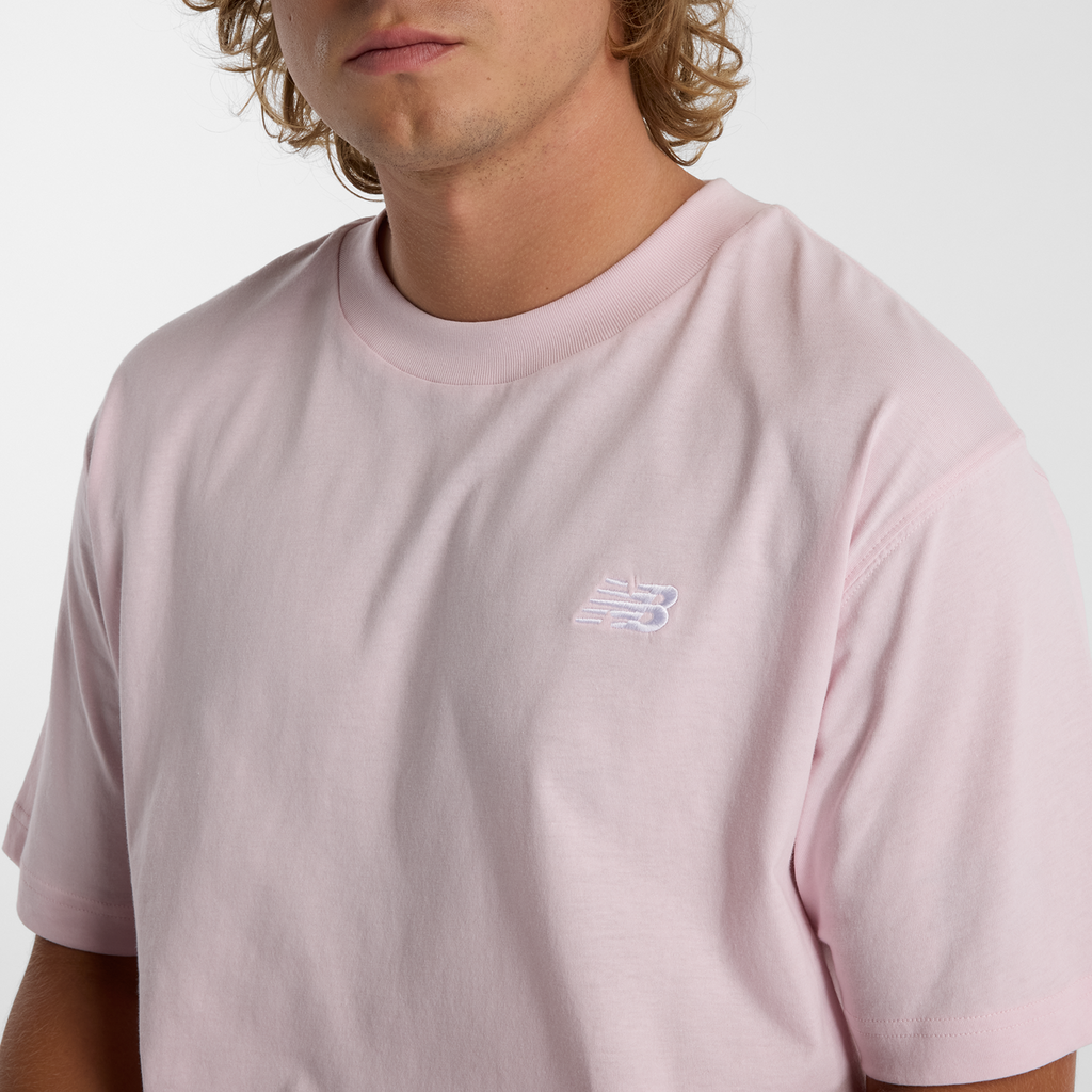 New Balance Sport Essentials Small Logo T-Shirt in PINK