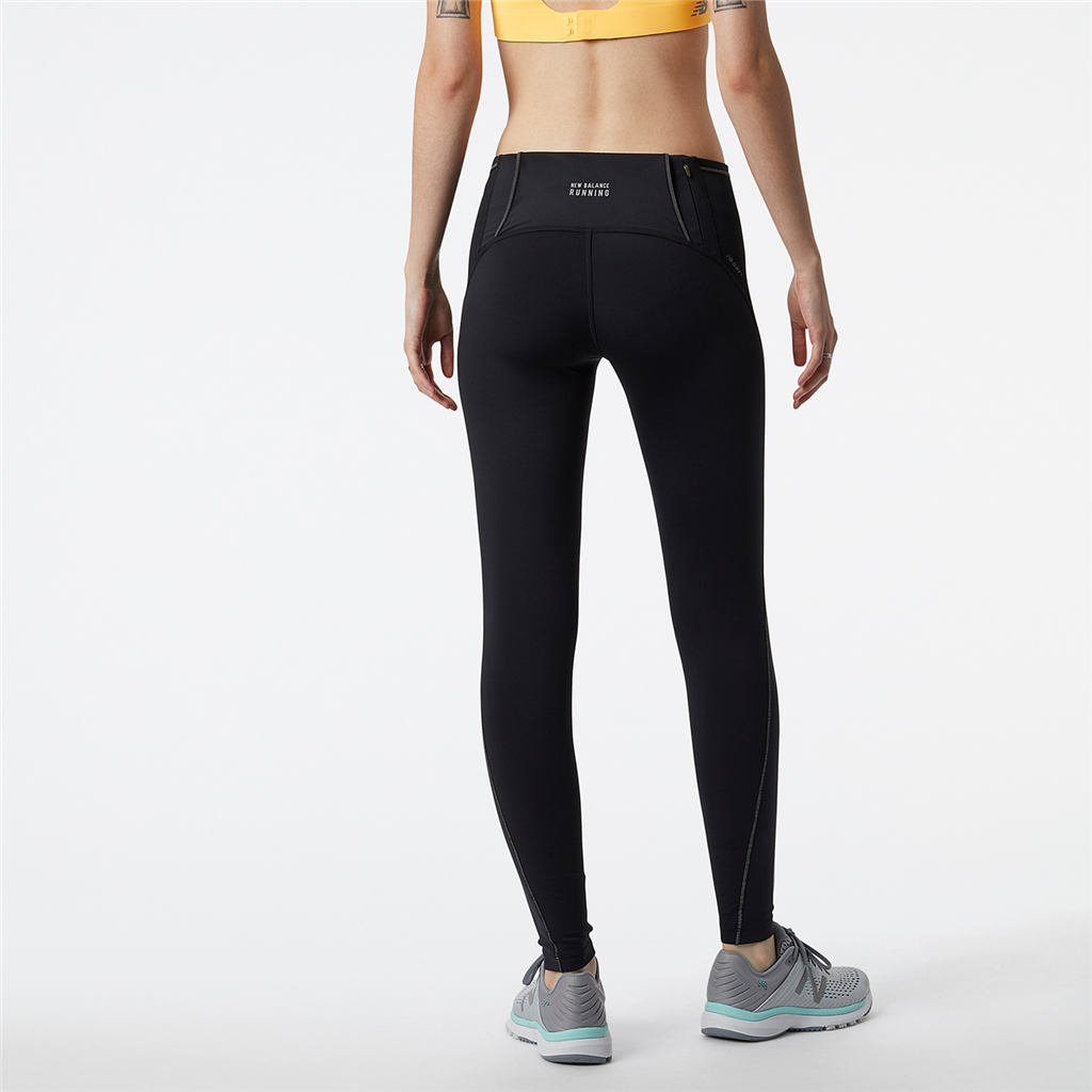 W Impact Run Tight black model_bild_back_brandshop