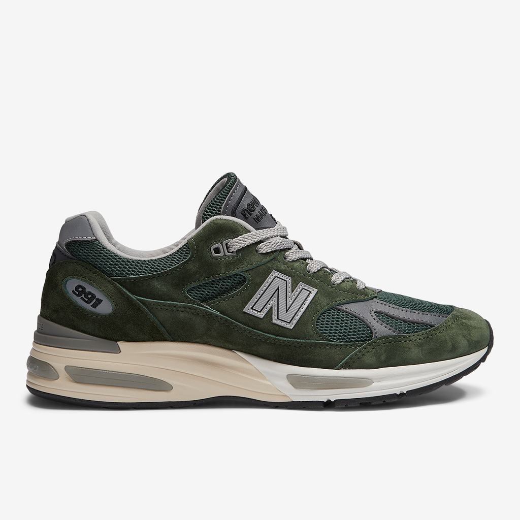 M 991 v2 Made in UK Freizeitschuhe green Hauptbild_brandshop