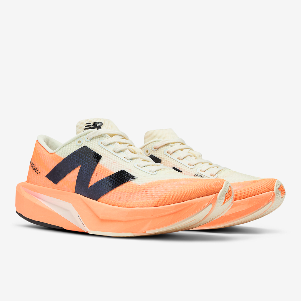 New Balance W Rebel v4 Laufschuhe in ORANGE