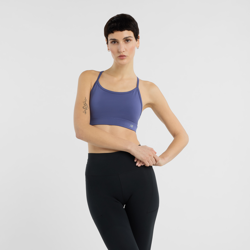 New Balance W NB Essential Yoga Bra in BLAU