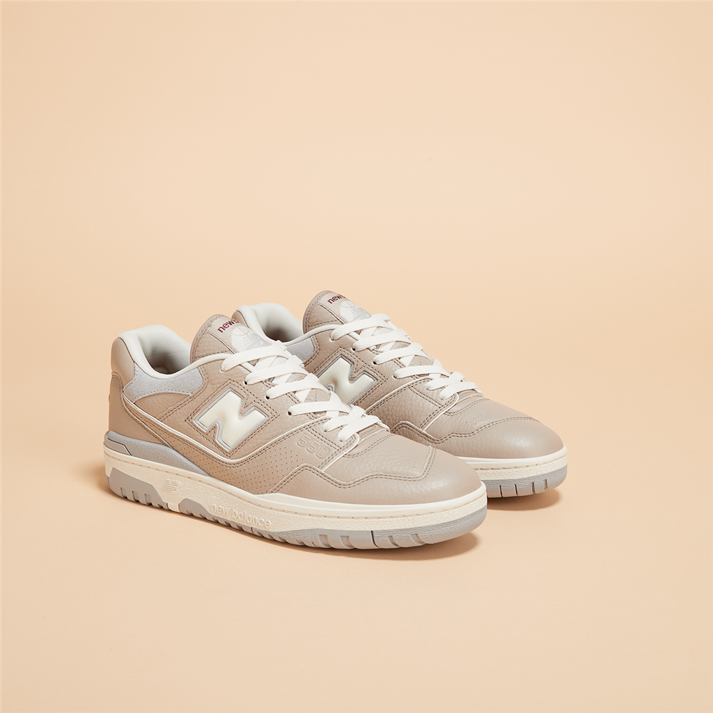 New Balance U 550 Lunar New Year Freizeitschuhe in BEIGE