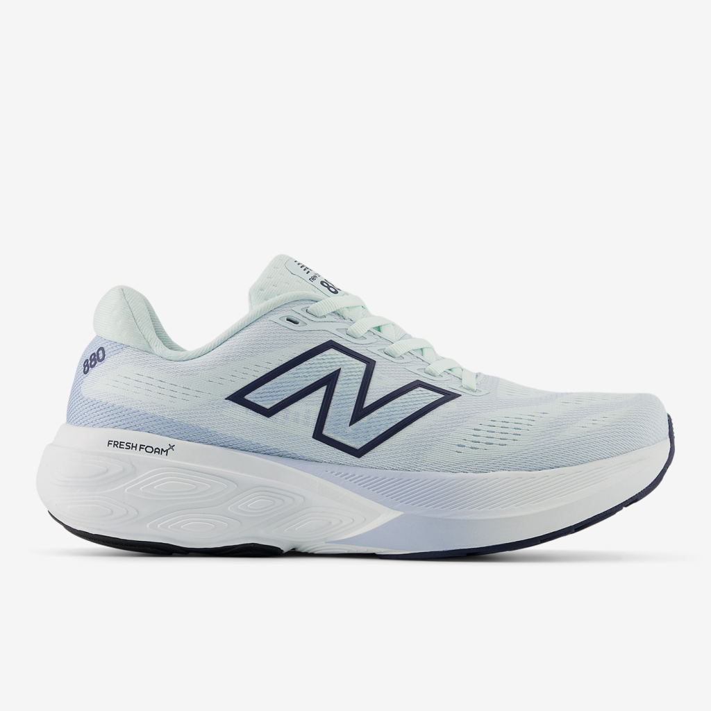 New Balance W 880 v15 Laufschuhe in BLAU