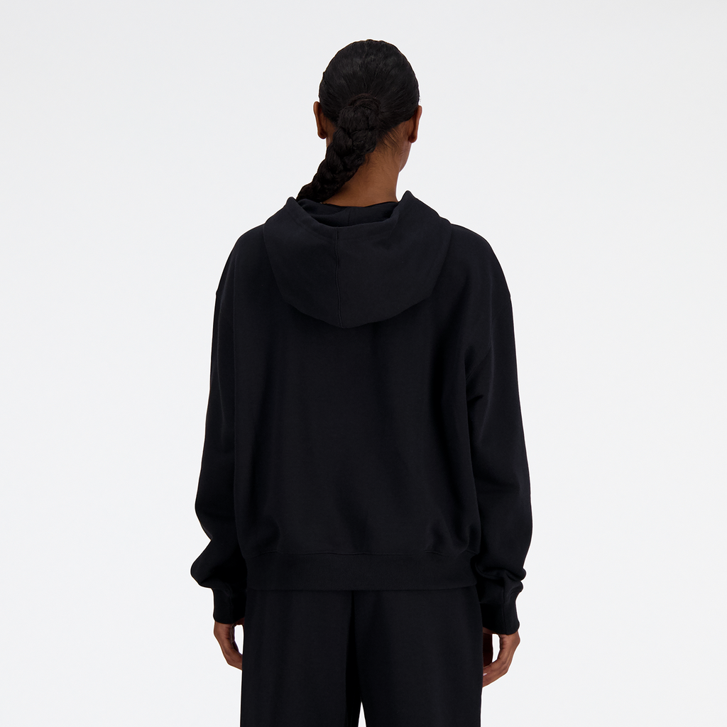 New Balance W Sport Essentials French Terry Stacked Logo Hoodie in SCHWARZ