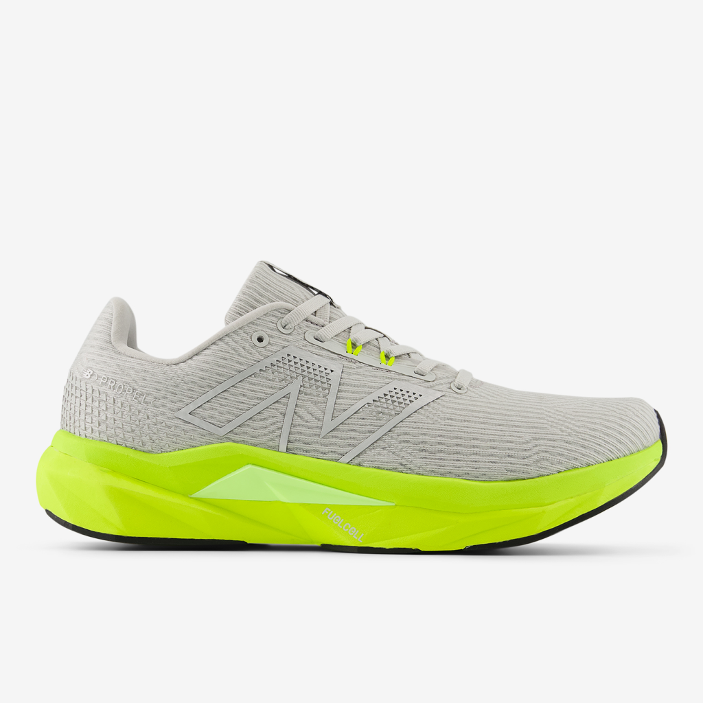 New Balance M Propel v5 Laufschuhe in GRAU