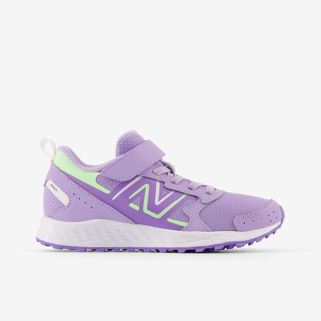 Y 650 v1 Laufschuhe lilac glo Hauptbild_brandshop