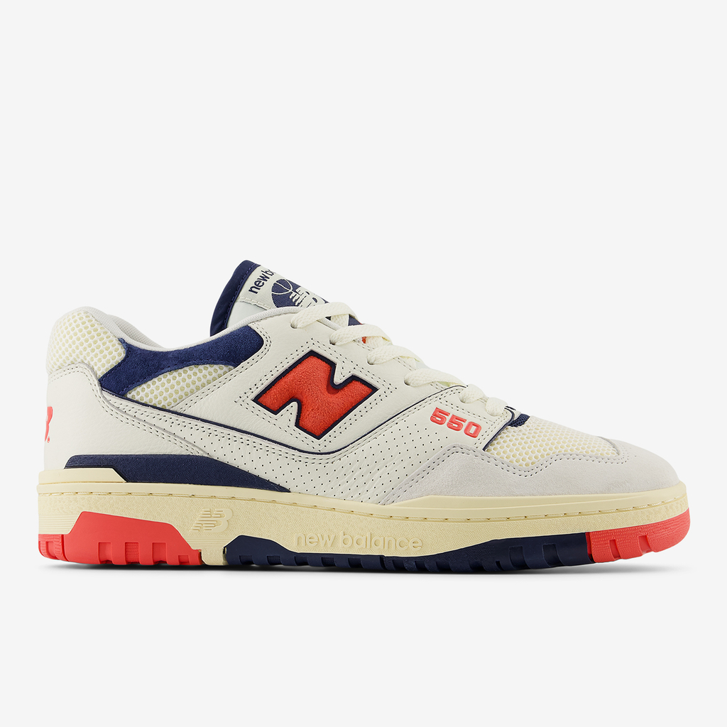 M 550 Varsity Freizeitschuhe white/red Hauptbild_brandshop