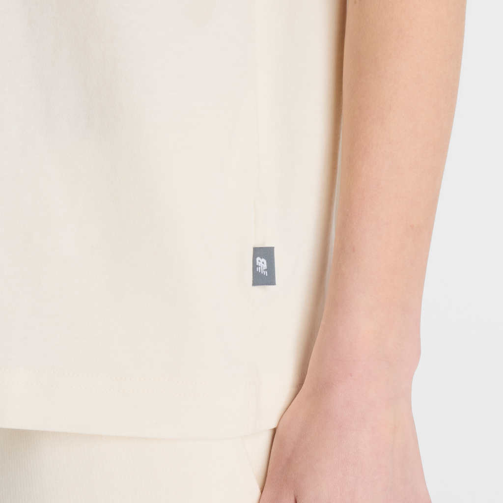 New Balance W Linear Heritage Oversized T-Shirt in GRAU