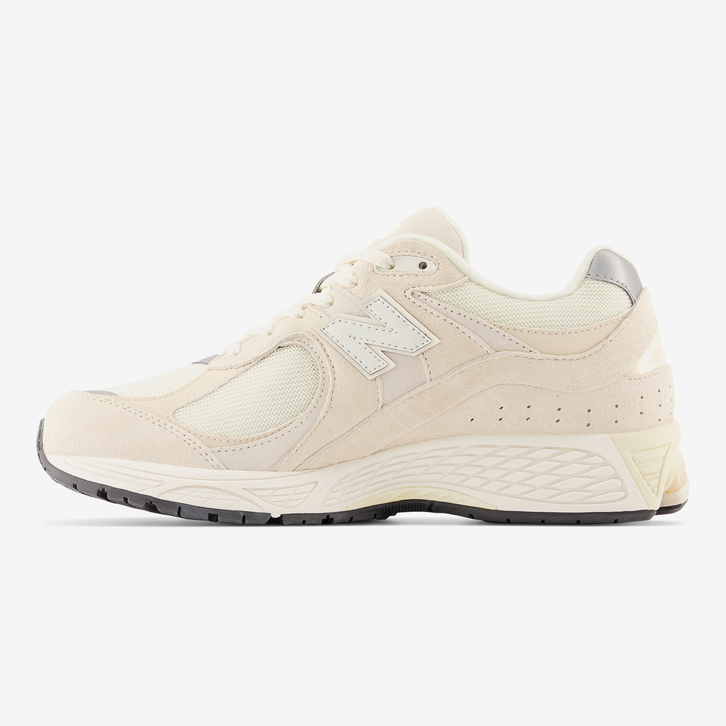 New Balance M 2002R Fashion Freizeitschuhe in BEIGE