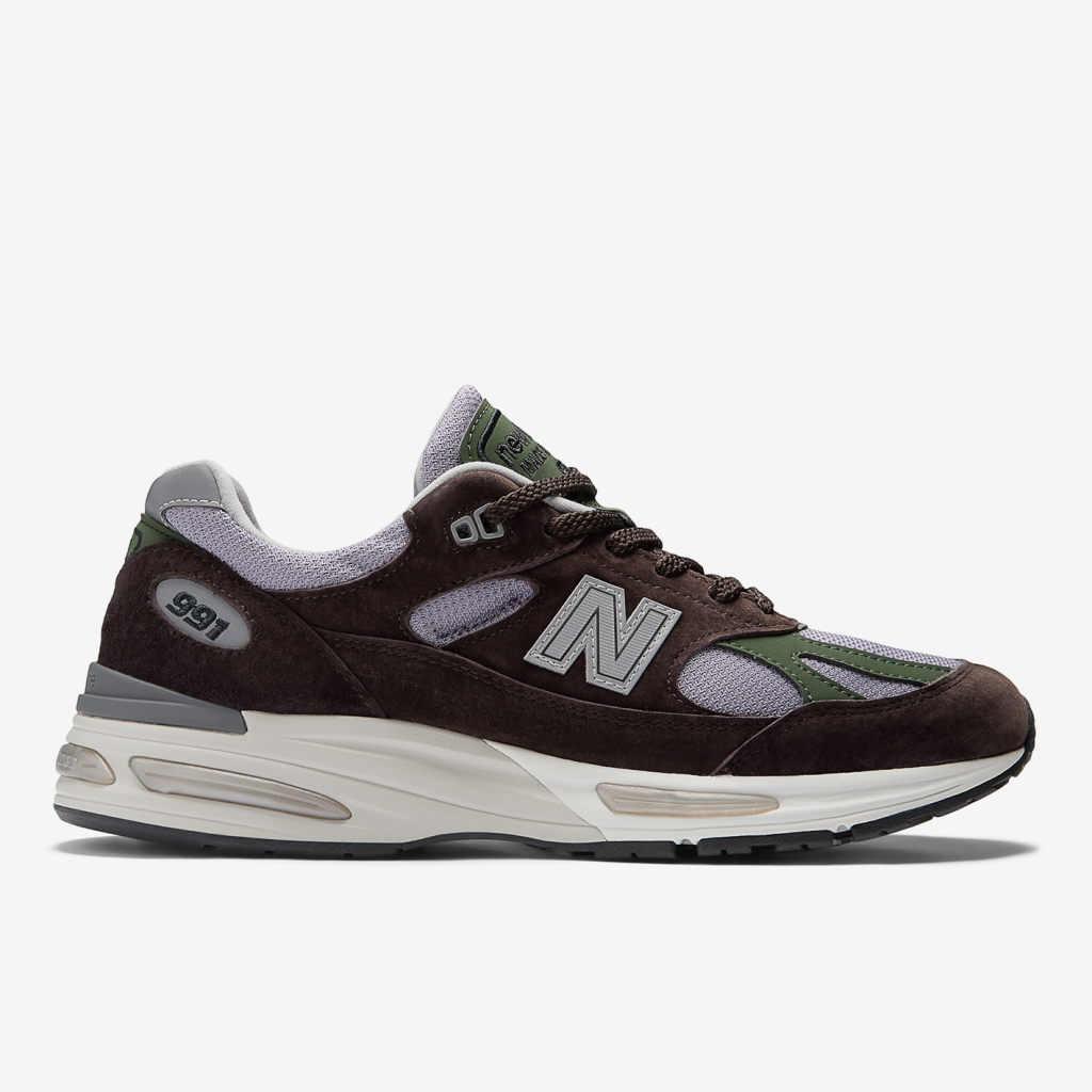 New Balance M 991 Essentialy off beat Made in UK Freizeitschuhe in SCHWARZ