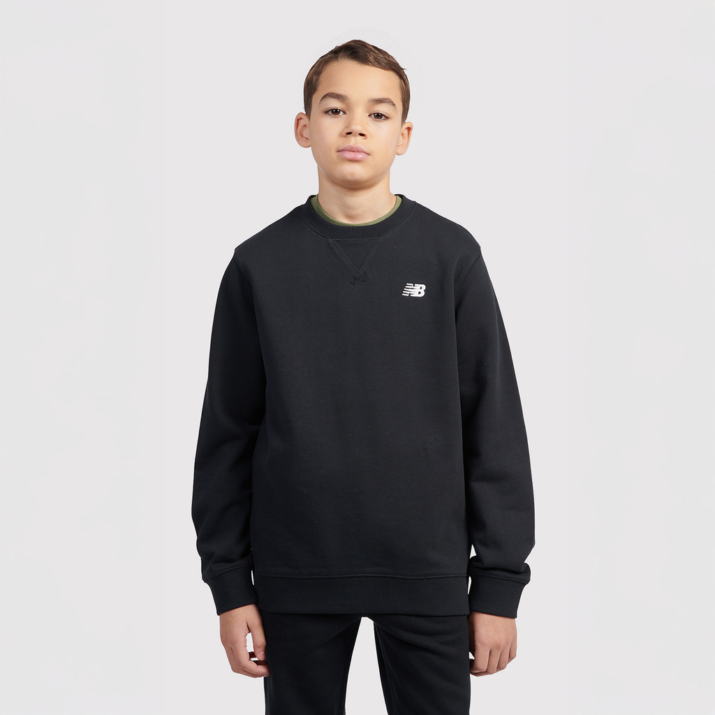 New Balance B New Balance French Terry Small Logo Crew in SCHWARZ