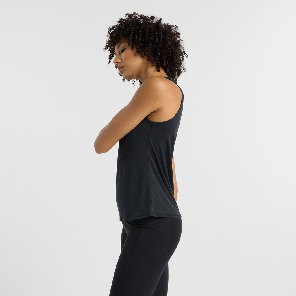 New Balance Jacquard Slim Tank in SCHWARZ