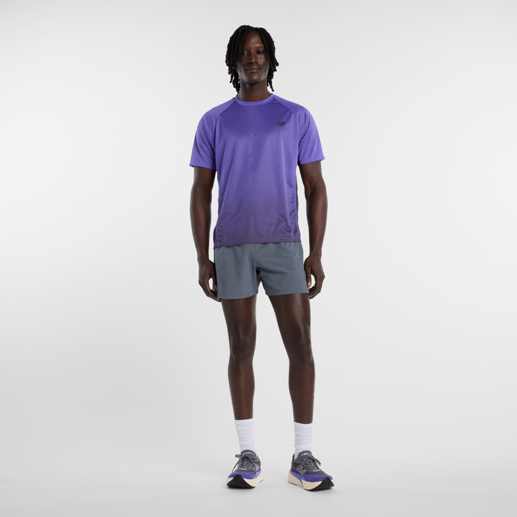 New Balance Viz-Tech Run T-Shirt in VIOLETT