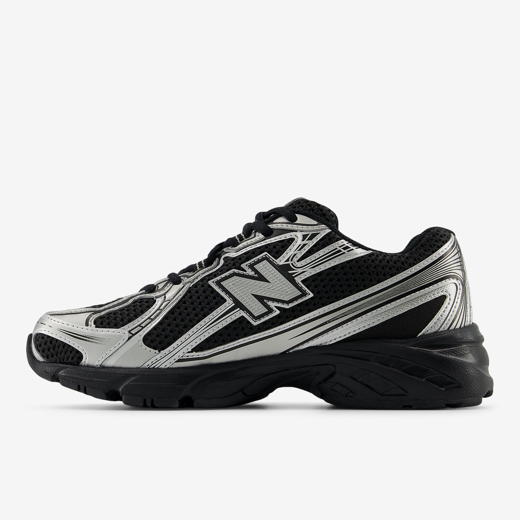 U 740 Core Freizeitschuhe black/silver medial_bild_brandshop