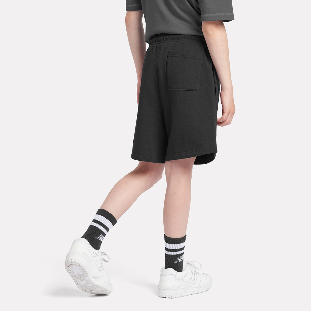 New Balance B New Balance French Terry Small Logo Short in SCHWARZ