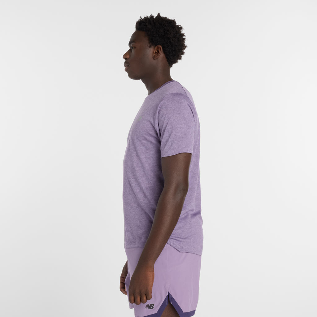 New Balance NB Athletics Run T-Shirt in VIOLETT