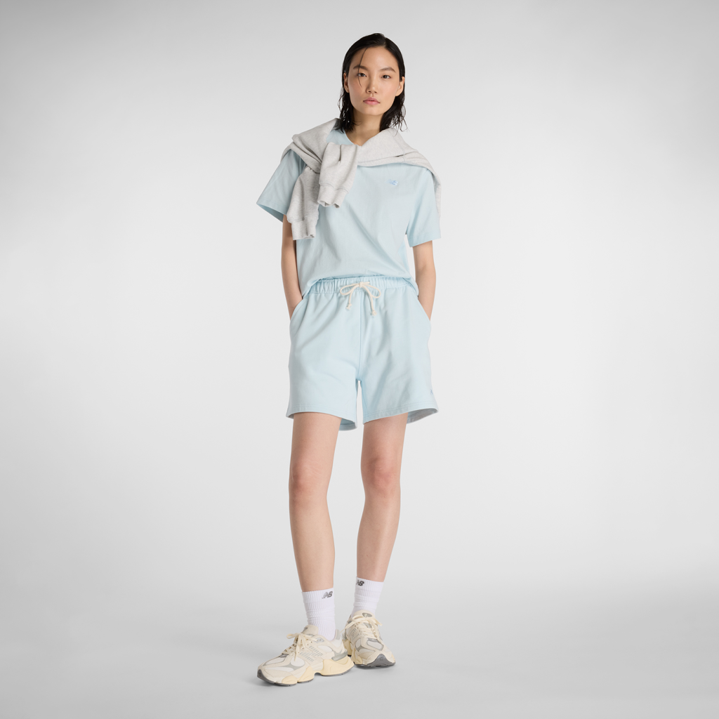 New Balance W NB Athletics French Terry Short in GRAU
