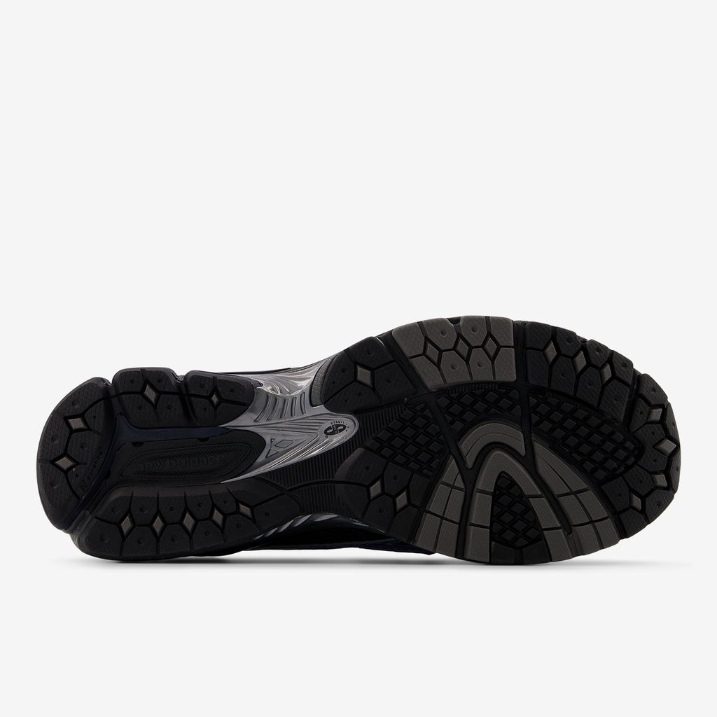 New Balance U 1906 Loafer Freizeitschuhe in SCHWARZ