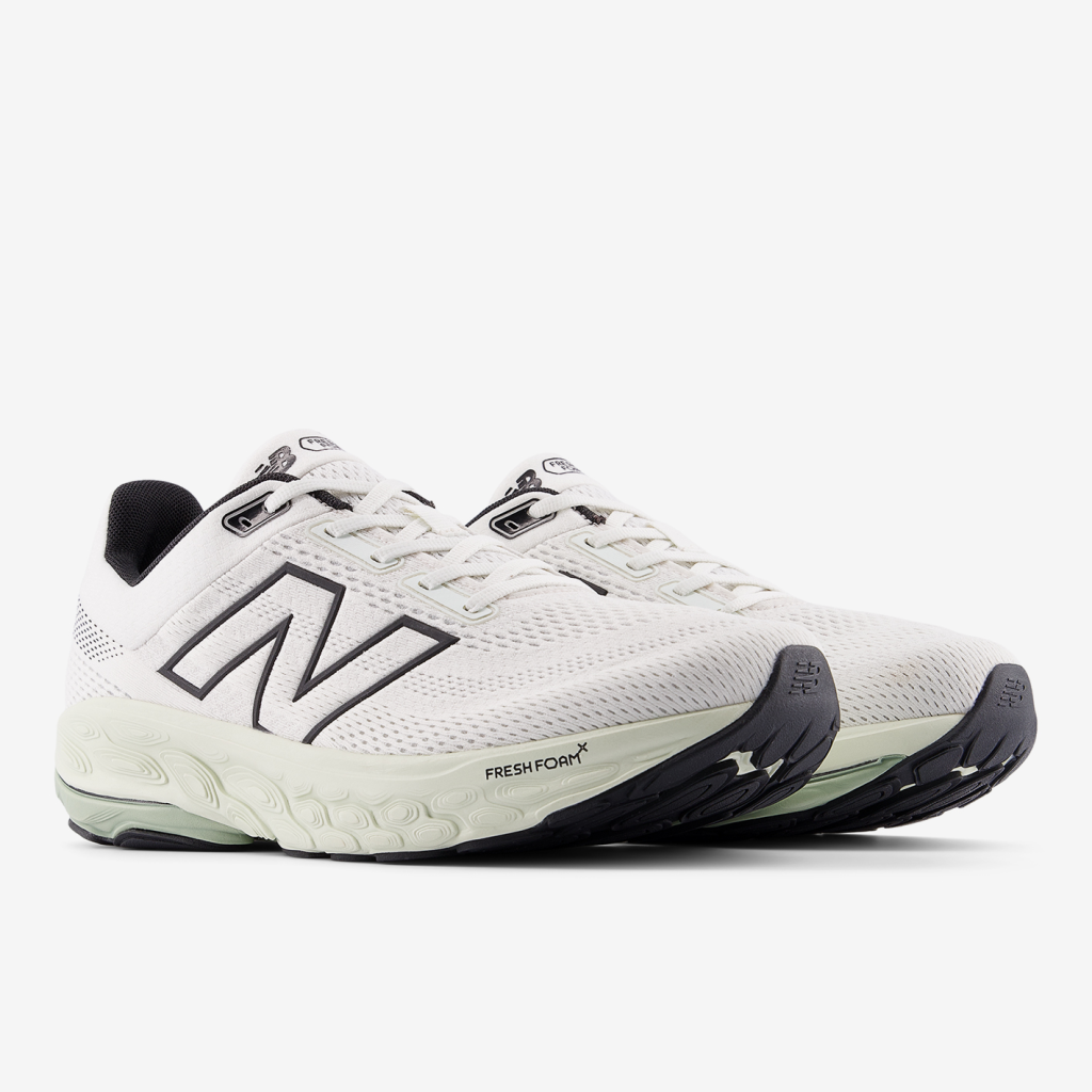 New Balance M 860 v14 Laufschuhe in WEISS