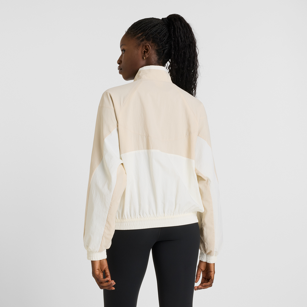 New Balance Color Blocked Woven Jacket in WEISS