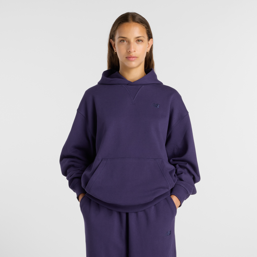 New Balance W NB Athletics French Terry Hoodie in VIOLETT