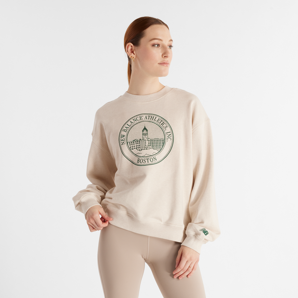 W Athletics French Terry Oversized Crest Crew linen heather Hauptbild_brandshop