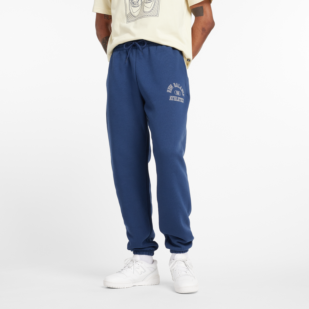 Sport Essentials Fleece Graphic Jogger nb navy Hauptbild_brandshop