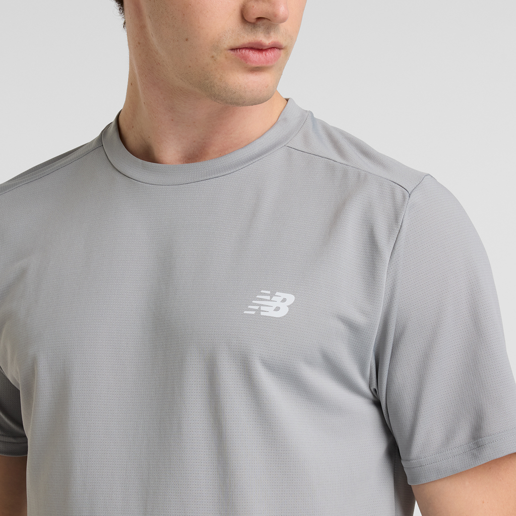 New Balance Sport Short Sleeve T-Shirt in GRAU