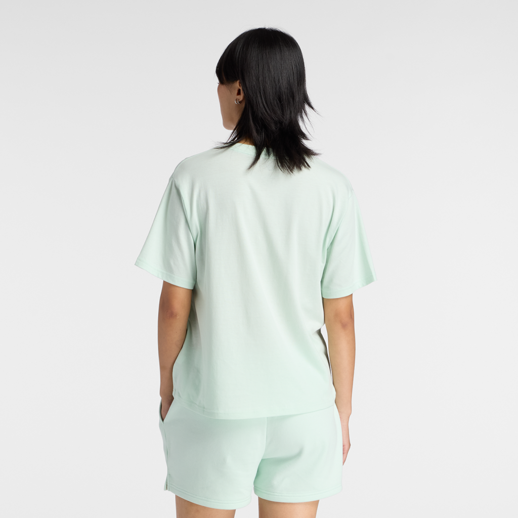 New Balance W Sport Relaxed Graphic T-Shirt in GRÜN