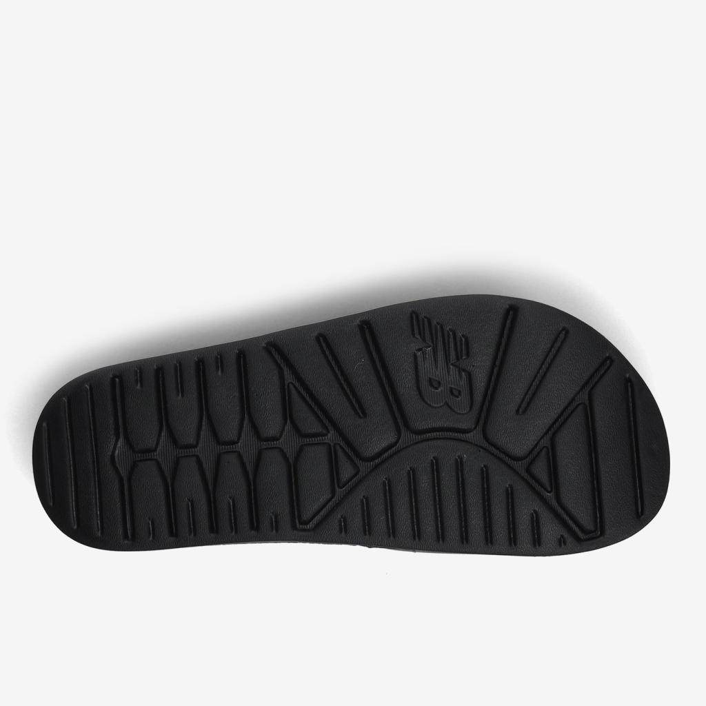 New Balance W 200 Premium Slides Freizeitsandalen in SCHWARZ