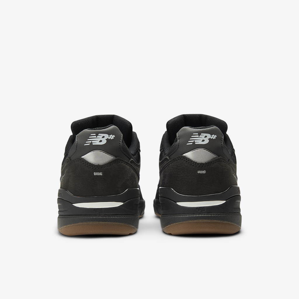 New Balance M Numeric 933 Andrew Reynolds Skateboardschuhe in SCHWARZ