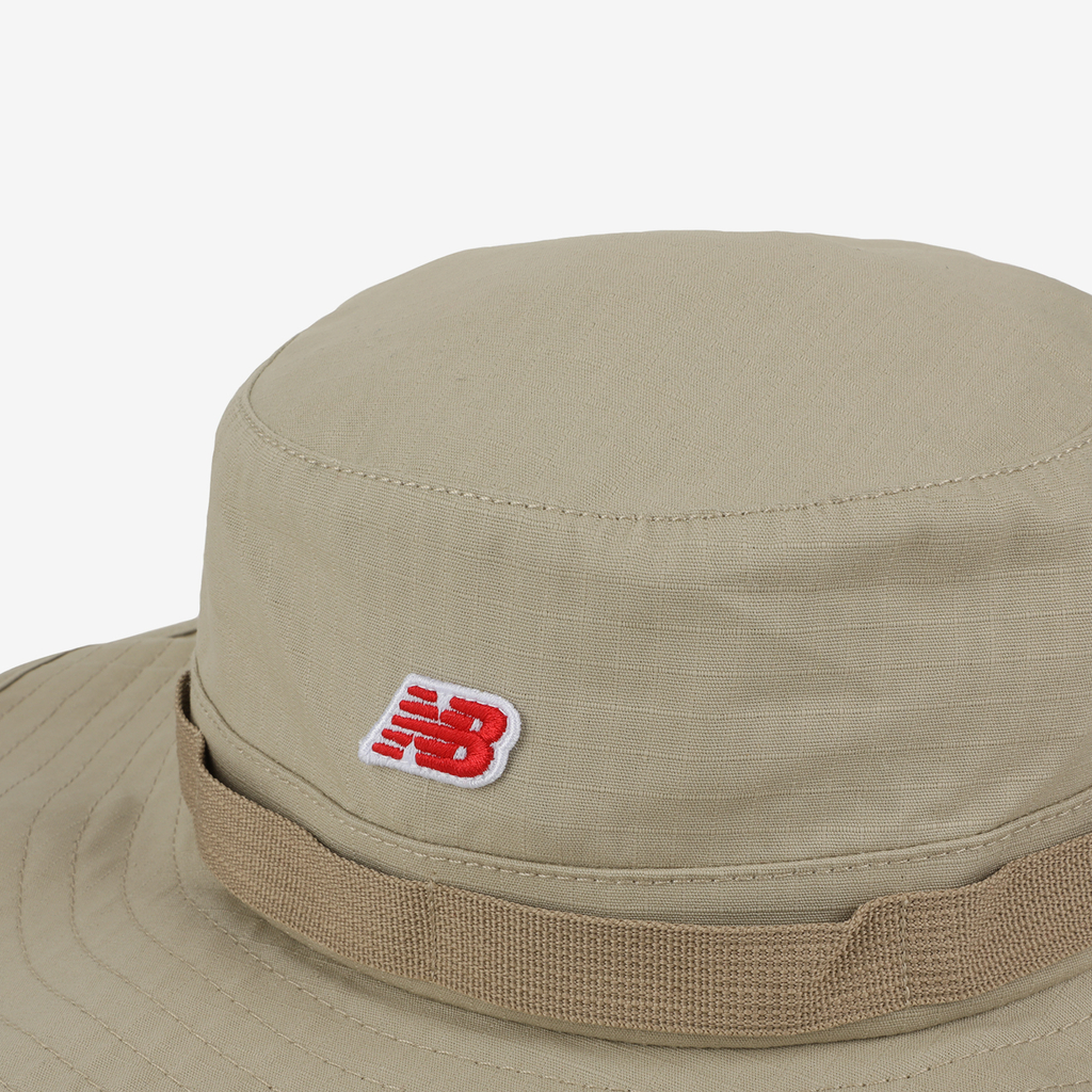 New Balance Boonie Bucket NB Patch in BEIGE