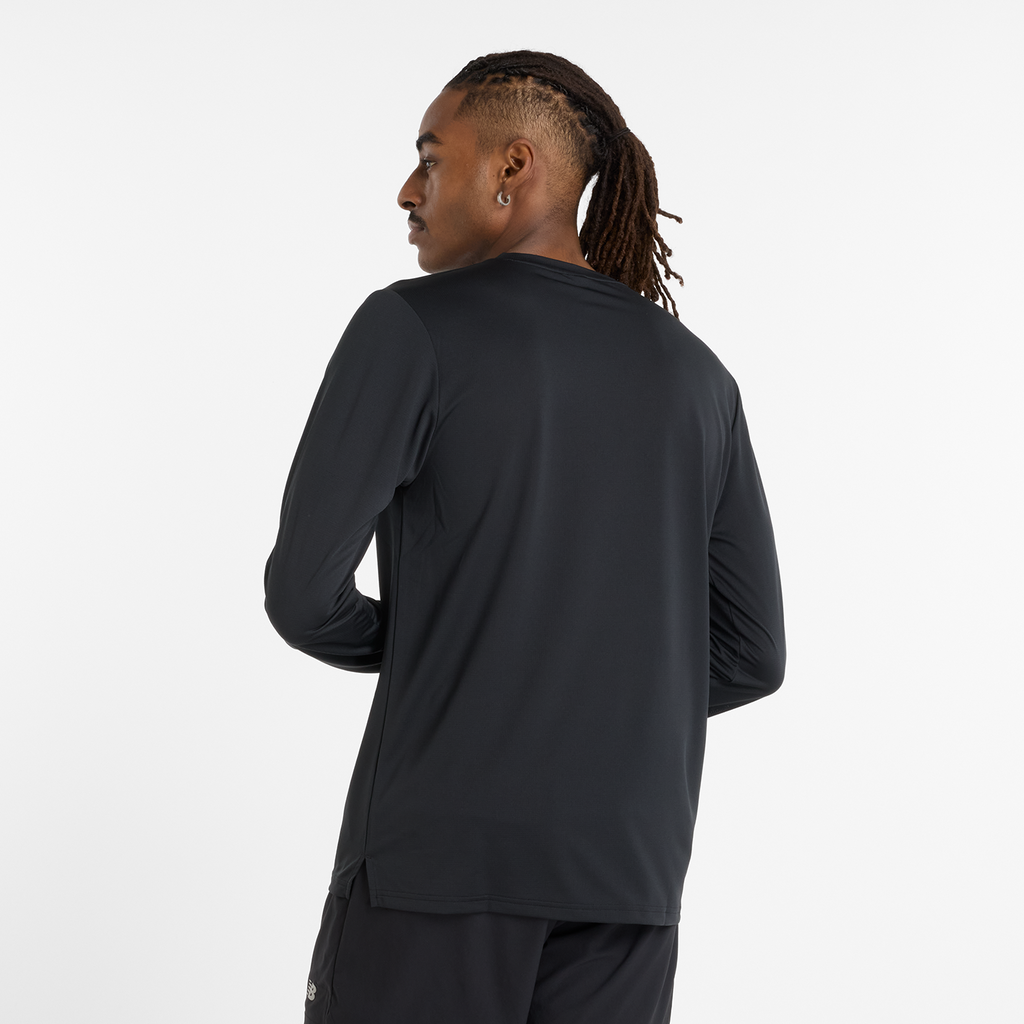 New Balance Sport Long Sleeve Shirt in SCHWARZ