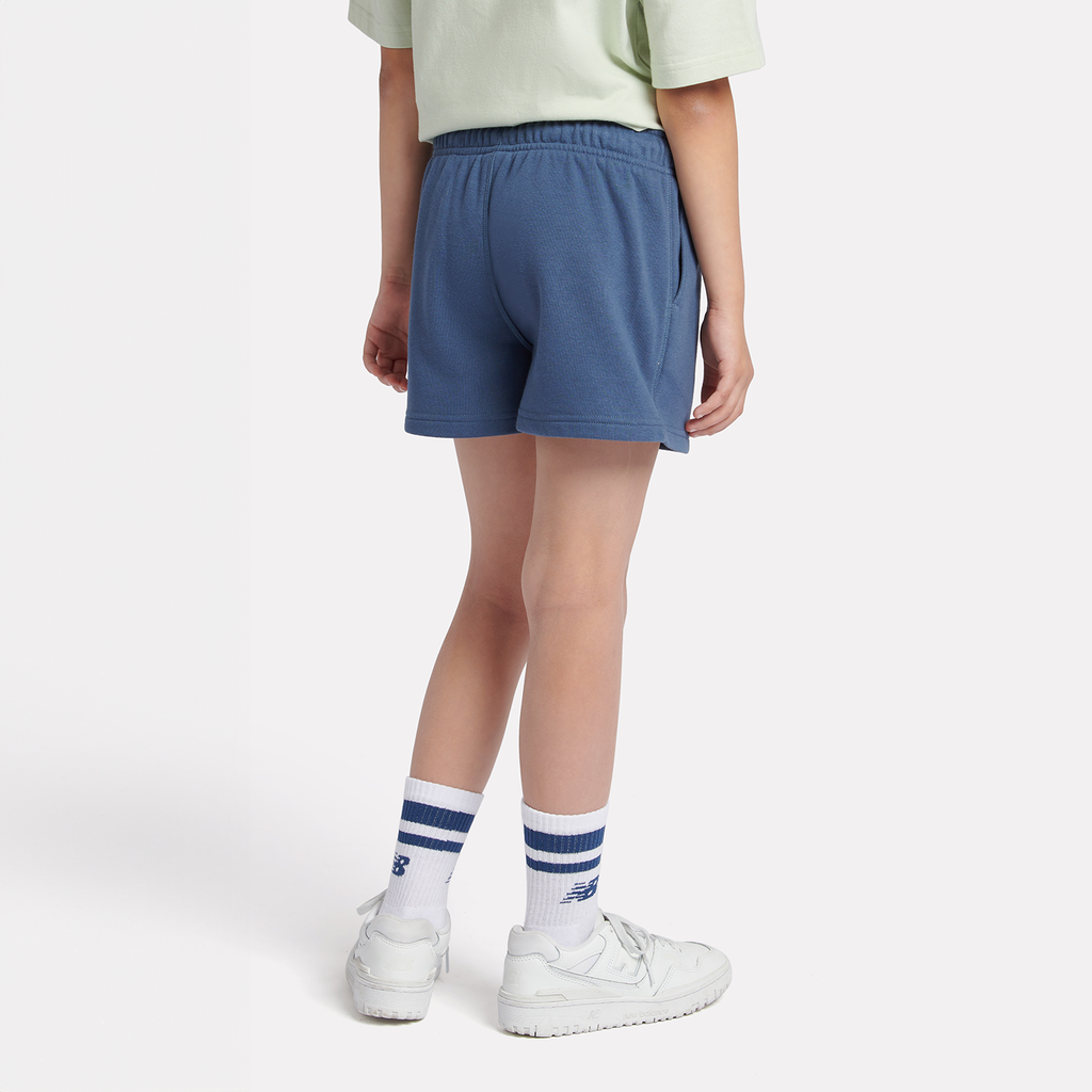 New Balance G New Balance French Terry Small Logo Short in BLAU